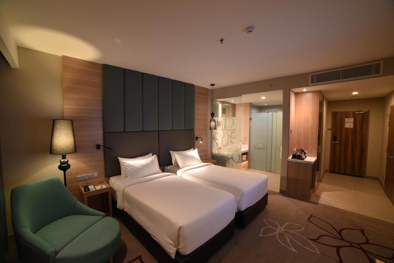 Mercure Selangor Selayang Batu Caves Bagian luar foto