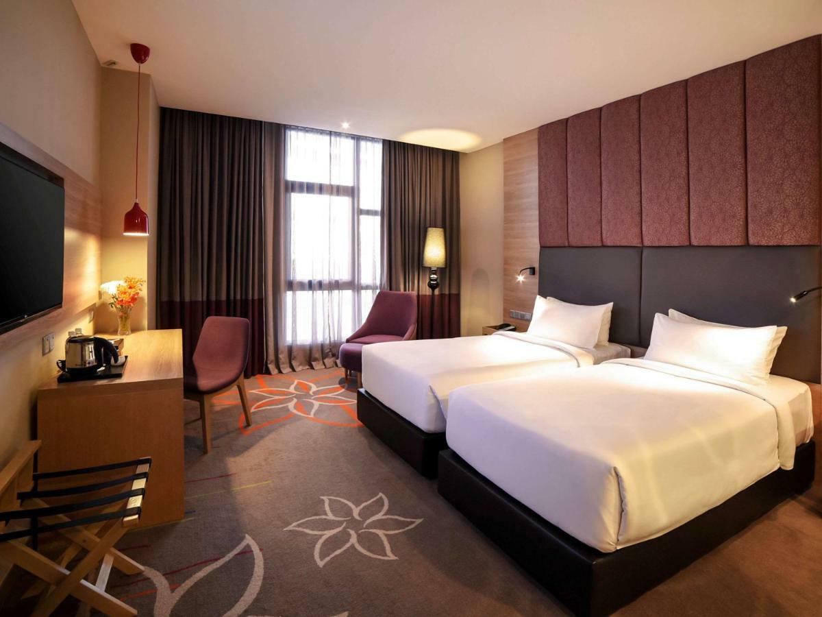 Mercure Selangor Selayang Batu Caves Bagian luar foto